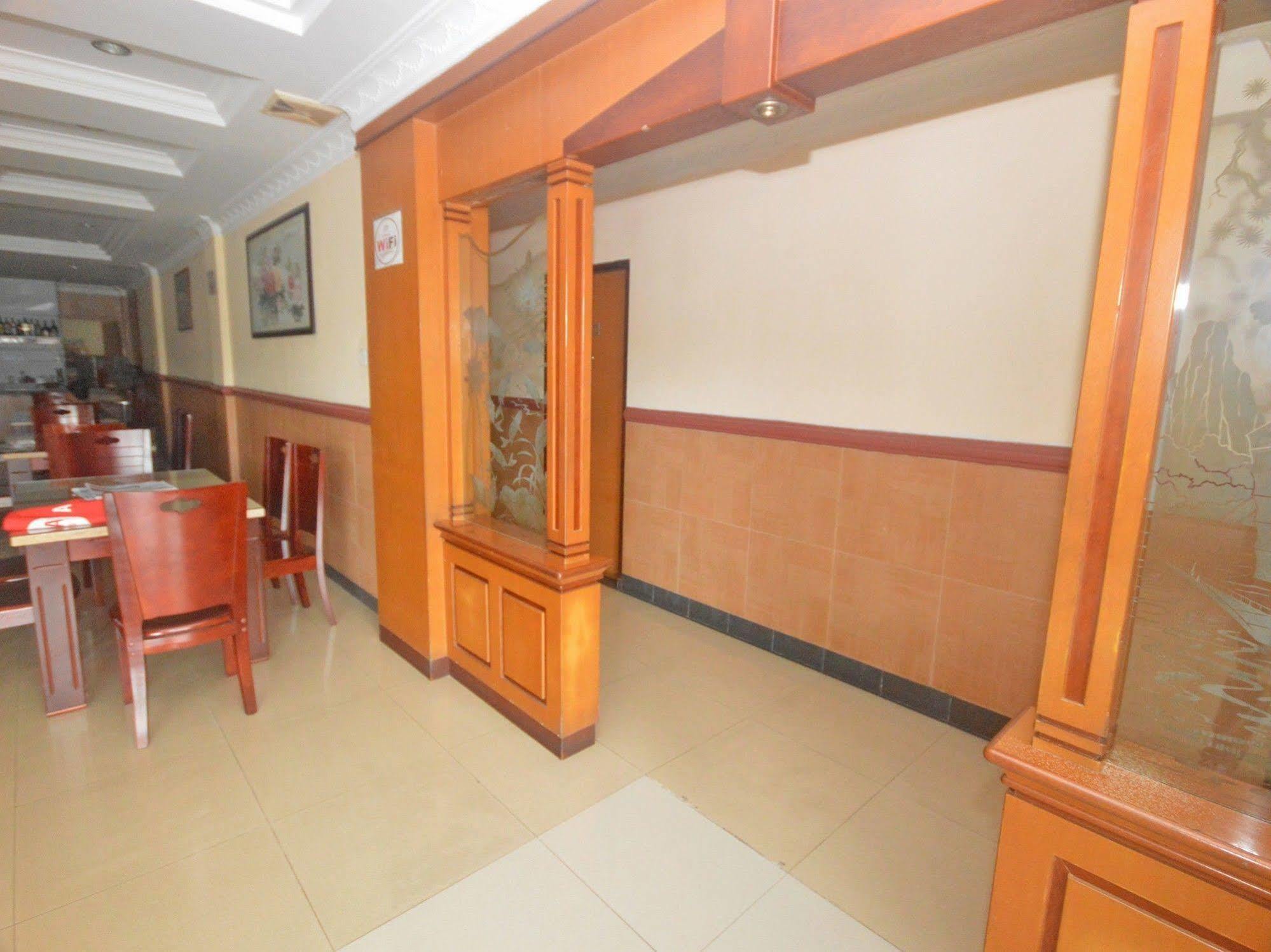 Nida Rooms Nagoya Business Center Batam Екстер'єр фото